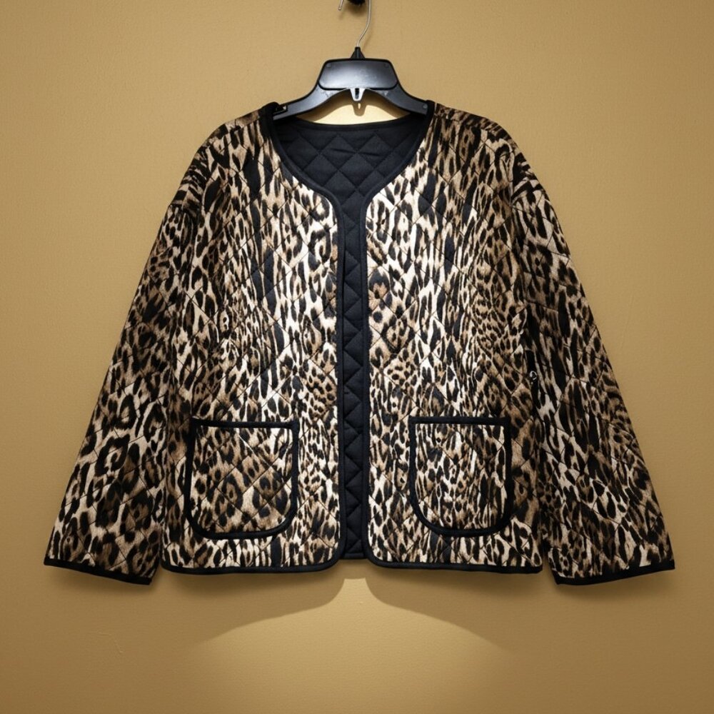 Onque Casual*  Reversable open-front Quilted leopard Print Jacket* Size: L